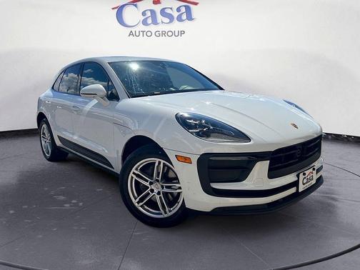 2024 Porsche Macan Base