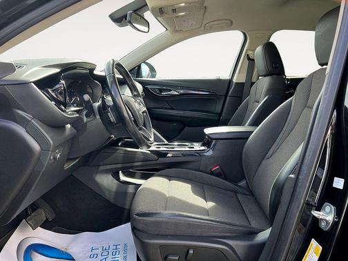 2023 Buick Envision Preferred FWD