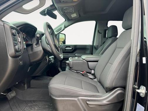 2022 Chevrolet Silverado 2500 Custom