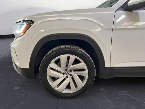 2023 Volkswagen Atlas Cross Sport 3.6L V6 SE w/Technology