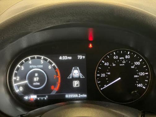 2022 Nissan Kicks SV