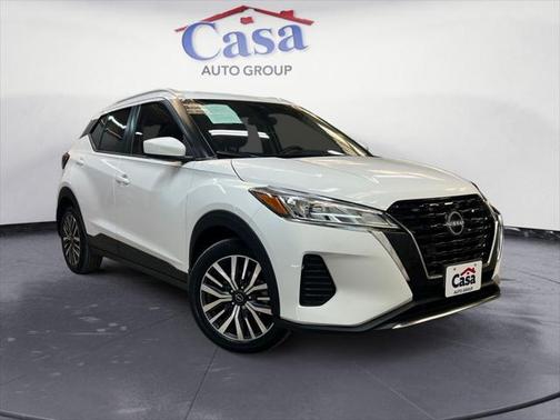 2022 Nissan Kicks SV