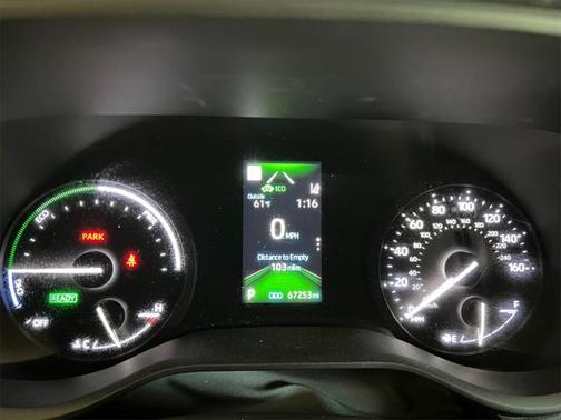 2022 Toyota Sienna XLE 8 Passenger