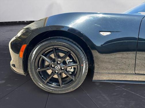 2021 Mazda MX-5 Miata Sport