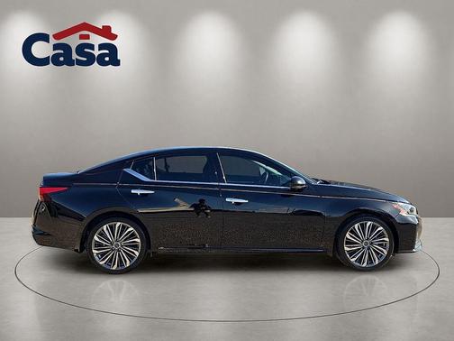 Super Black 2024 Nissan Altima 2.5 SL