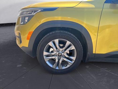 2023 Kia Seltos S