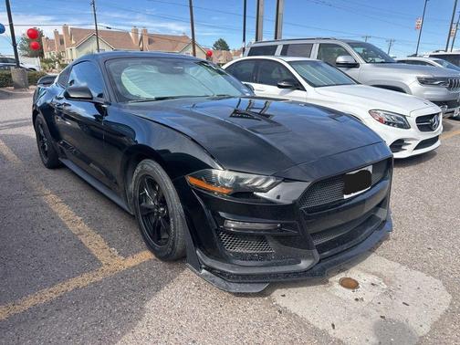 2020 Ford Mustang EcoBoost