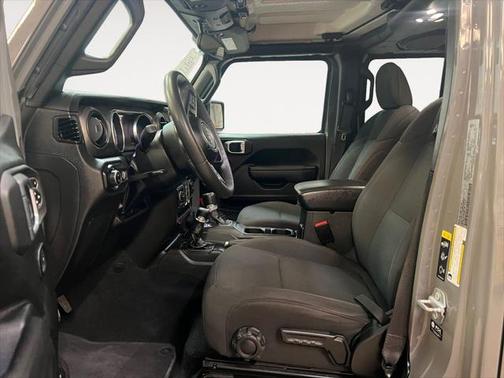 2023 Jeep Gladiator Sport S