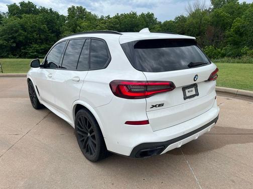 Alpine White 2022 BMW X5 sDrive40i