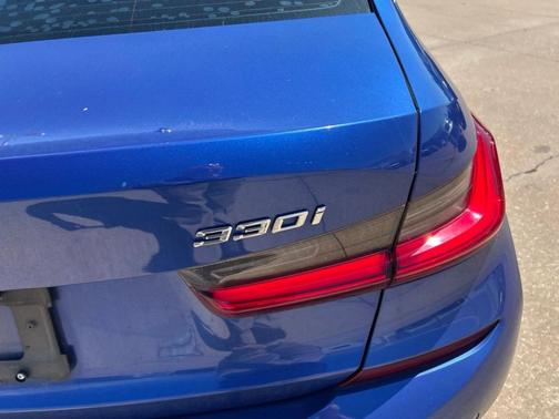 Portimao Blue Metallic 2019 BMW 330 i