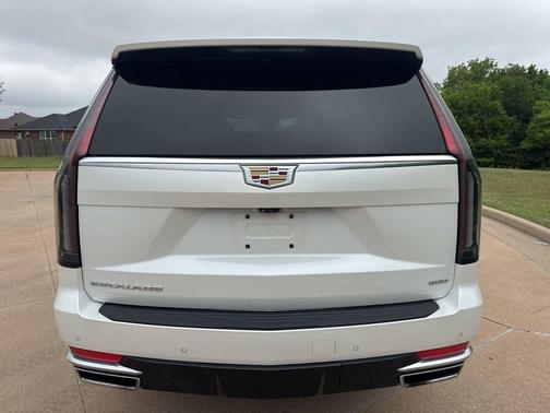 Crystal White Tri-Coat 2022 Cadillac Escalade Premium Luxury