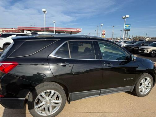 Mosaic Black Metallic 2020 Chevrolet Equinox Premier w/2LZ