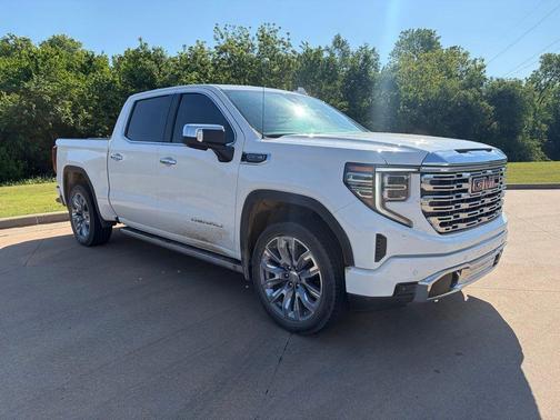 Summit White 2024 GMC Sierra 1500 Denali