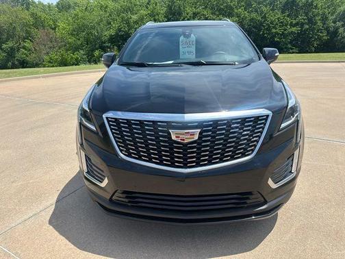 Stellar Black Metallic 2024 Cadillac XT5 Luxury