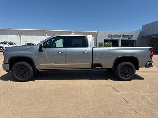 Sterling Gray Metallic 2025 Chevrolet Silverado 3500 High Country