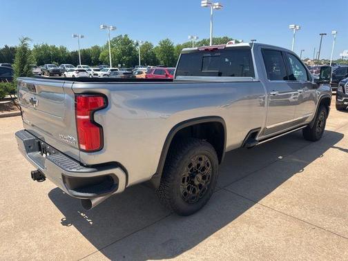 Sterling Gray Metallic 2025 Chevrolet Silverado 3500 High Country