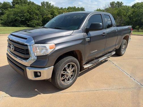Magnetic Gray Metallic 2015 Toyota Tundra SR5