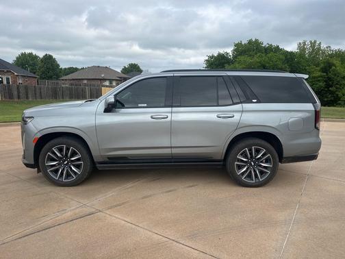 Silver Metallic 2023 Cadillac Escalade Sport Platinum