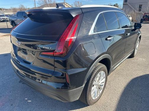 Stellar Black Metallic 2024 Cadillac XT4 Luxury