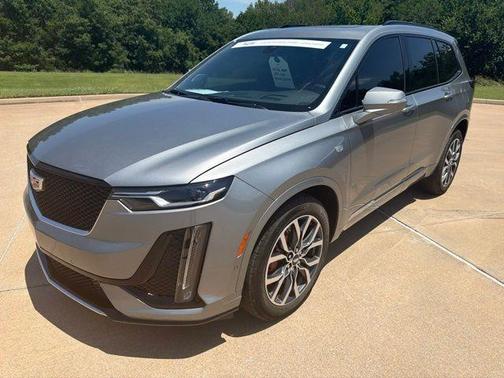 Silver Metallic 2024 Cadillac XT6 Sport AWD