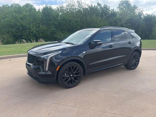 Stellar Black Metallic 2023 Cadillac XT4 Sport