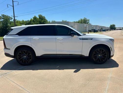 Summit White 2025 Cadillac Escalade IQ Sport 2
