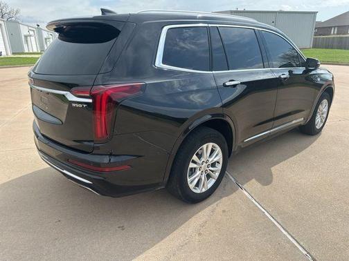 Stellar Black Metallic 2023 Cadillac XT6 Luxury FWD