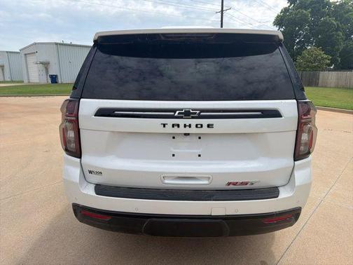 Iridescent Pearl Tricoat 2023 Chevrolet Tahoe RST