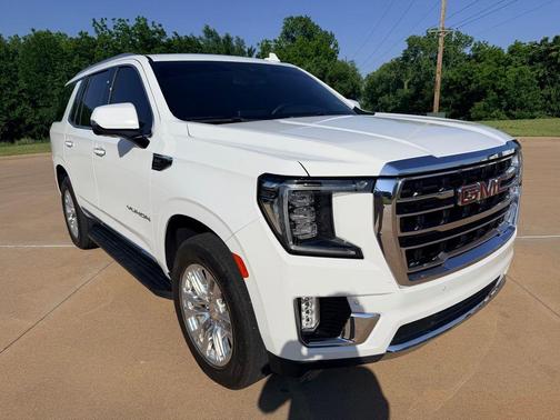 Summit White 2023 GMC Yukon SLT