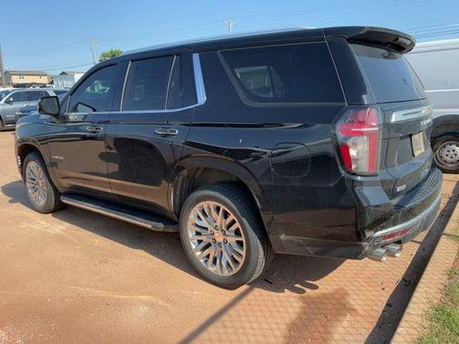 Black 2023 Chevrolet Tahoe High Country