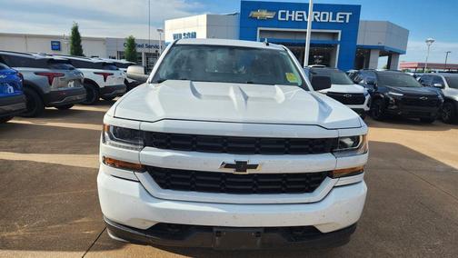 Summit White 2017 Chevrolet Silverado 1500 Custom