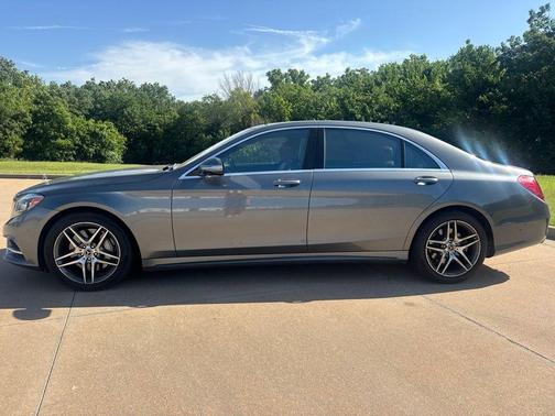 Gray 2017 Mercedes-Benz S-Class S 550 4MATIC