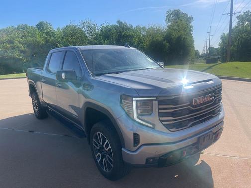 Sterling 2024 GMC Sierra 1500 AT4