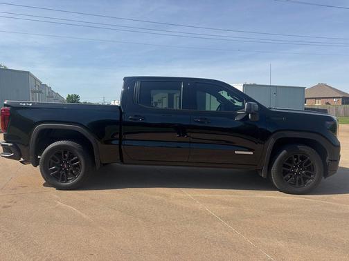 Onyx Black 2024 GMC Sierra 1500 Elevation