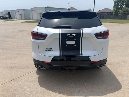 Iridescent Pearl Tricoat 2025 Chevrolet Blazer RS
