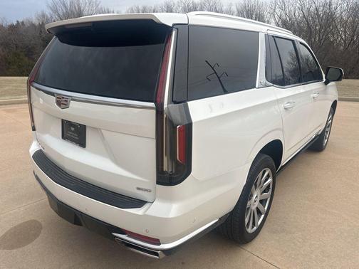 Crystal White Tri-Coat 2024 Cadillac Escalade Premium Luxury Platinum