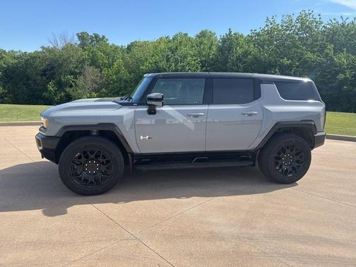Meteorite Metallic 2024 GMC HUMMER EV SUV 2X