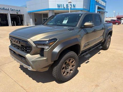 Bronze 2025 Toyota Tacoma Hybrid TRAILHUNTER