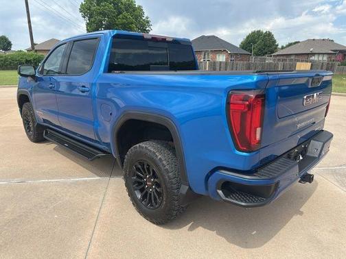 Dynamic Blue Metallic 2022 GMC Sierra 1500 AT4X
