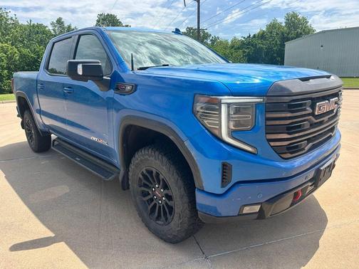 Dynamic Blue Metallic 2022 GMC Sierra 1500 AT4X
