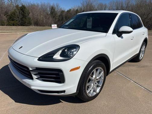 White 2020 Porsche Cayenne Base