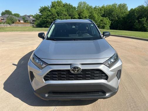 Silver Sky Metallic 2020 Toyota RAV4 LE