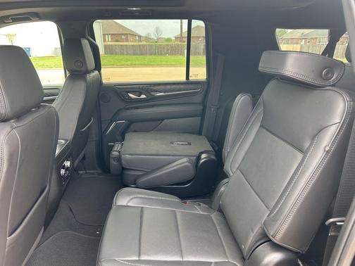 Onyx Black 2024 GMC Yukon XL Denali