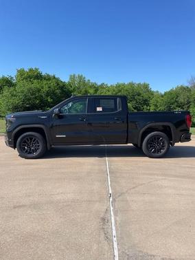 Onyx Black 2025 GMC Sierra 1500 Elevation