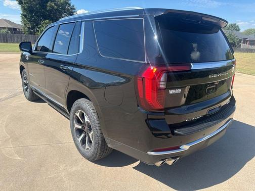 Onyx Black 2025 GMC Yukon Denali