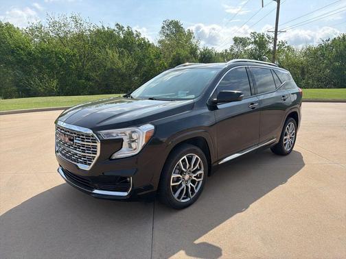 Ebony Twilight Metallic 2022 GMC Terrain Denali
