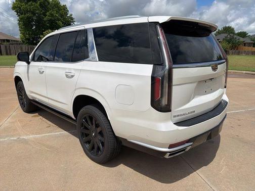 Crystal White Tri-Coat 2024 Cadillac Escalade Premium Luxury Platinum