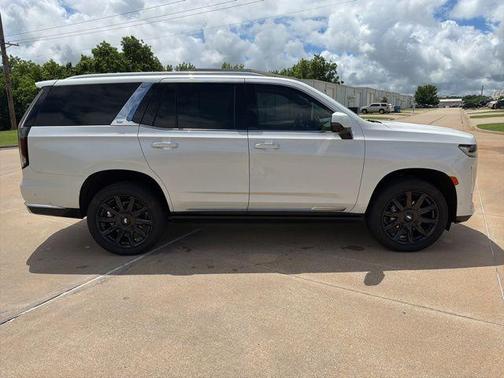 Crystal White Tri-Coat 2024 Cadillac Escalade Premium Luxury Platinum