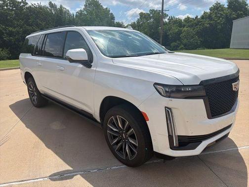 Crystal White Tri-Coat 2023 Cadillac Escalade ESV Sport