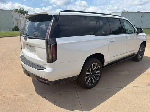 Crystal White Tri-Coat 2023 Cadillac Escalade ESV Sport